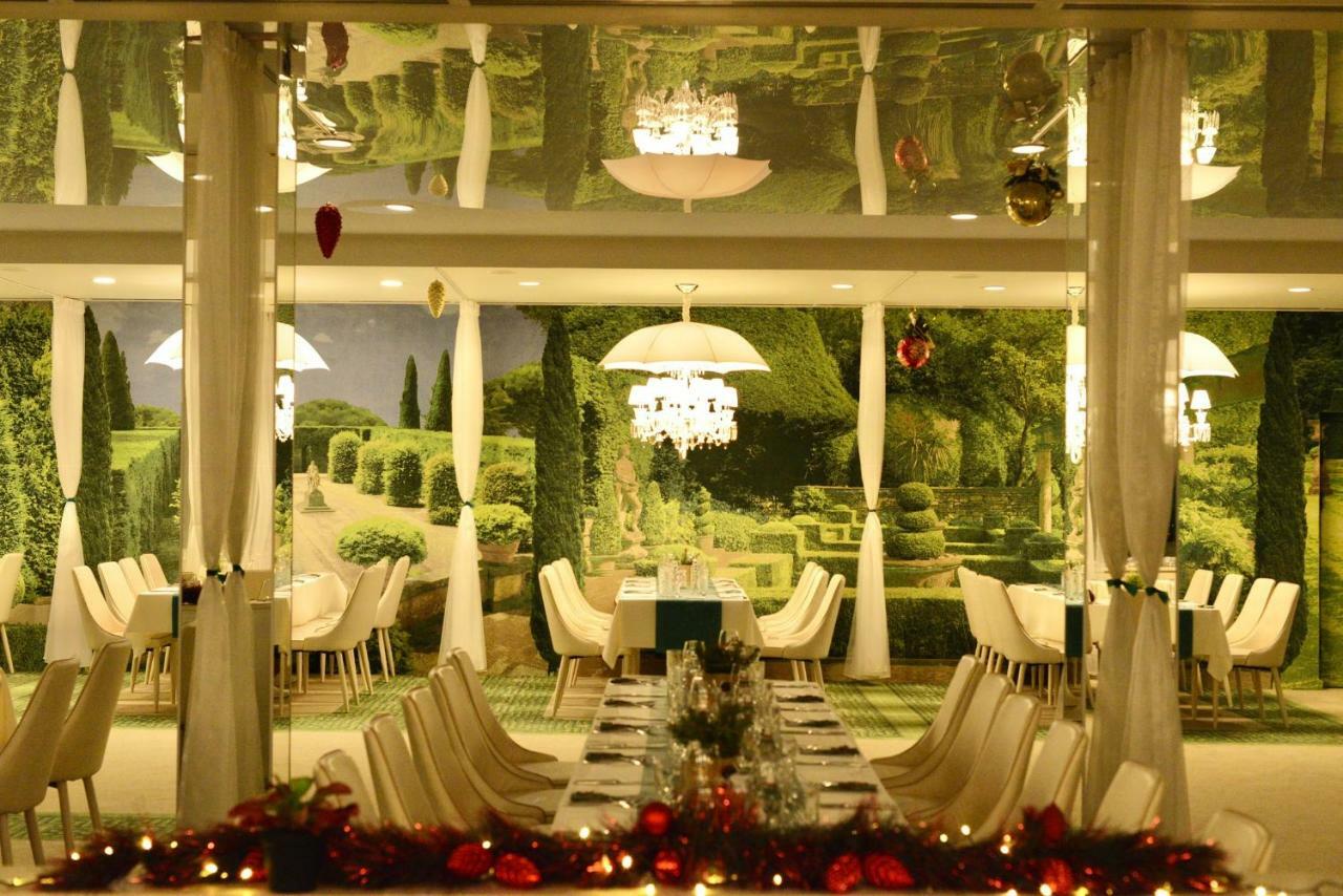 Park Hotel Raya Garden - Free Parking 벨리코 터르노보 외부 사진